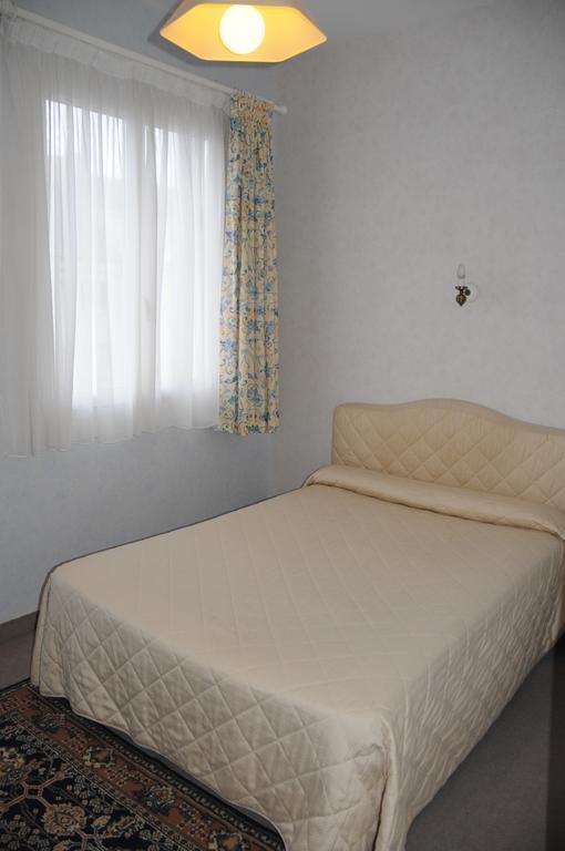 Hotel De Touraine Saint-Nazaire  Ruang foto