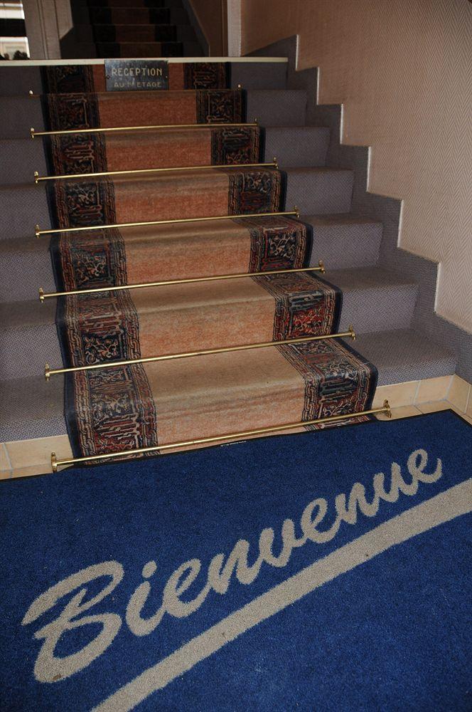 Hotel De Touraine Saint-Nazaire  Bagian luar foto
